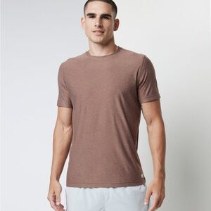 Vuori strato tech tee